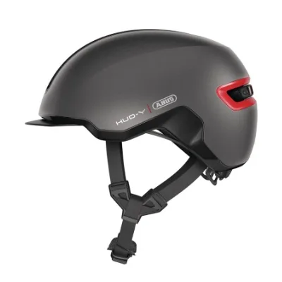 abus hud y casco para patinete electrico con luz trasera